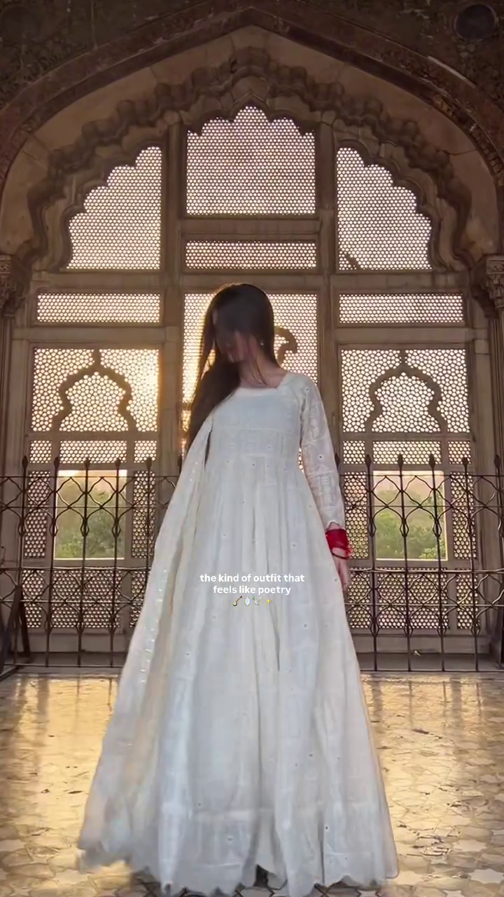 Ethereal Ivory Anarkali – Timeless Grace in Every Flow