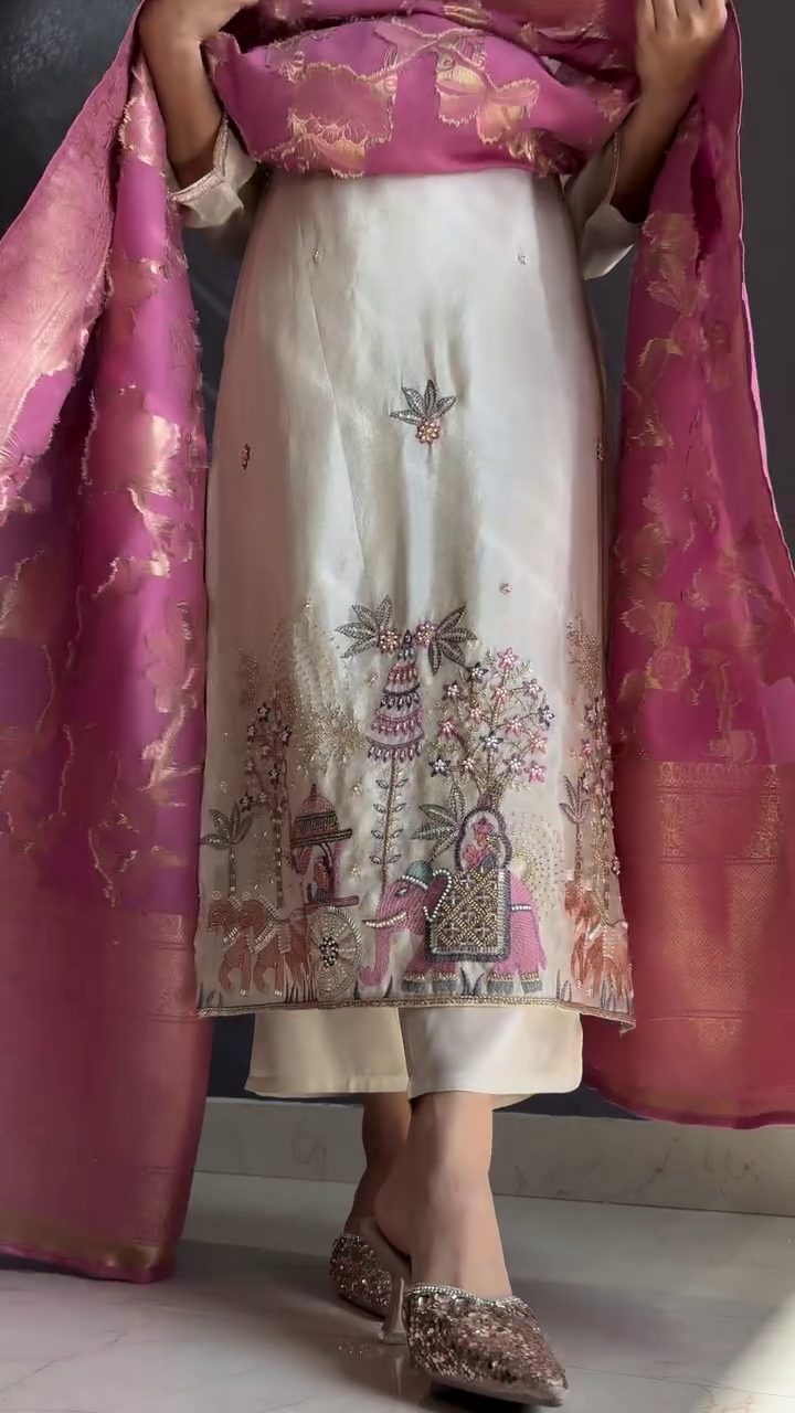 Regal Ivory Kurta Set with Handcrafted Heritage Embroidery & Pink Dupatta