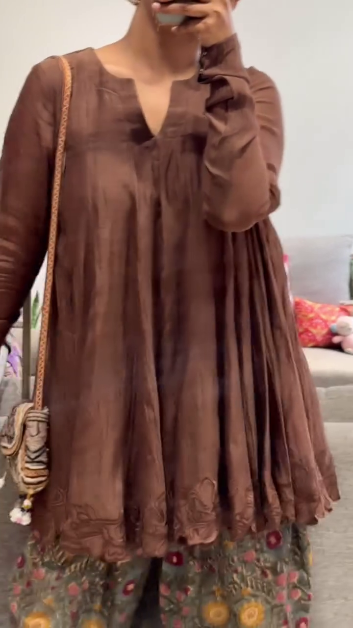 Effortless Boho Chic Brown Tunic with Floral Printed Wide-Leg Pants